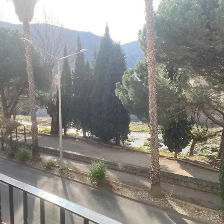 Апартаменты F2 Ensoleille Proche Centre Avec Balcon Et Animaux Admis - Fr-1-703-202 *